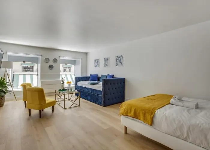 아파트 Modern French Country Studio Charm In The Canal Saint Martin 10th District